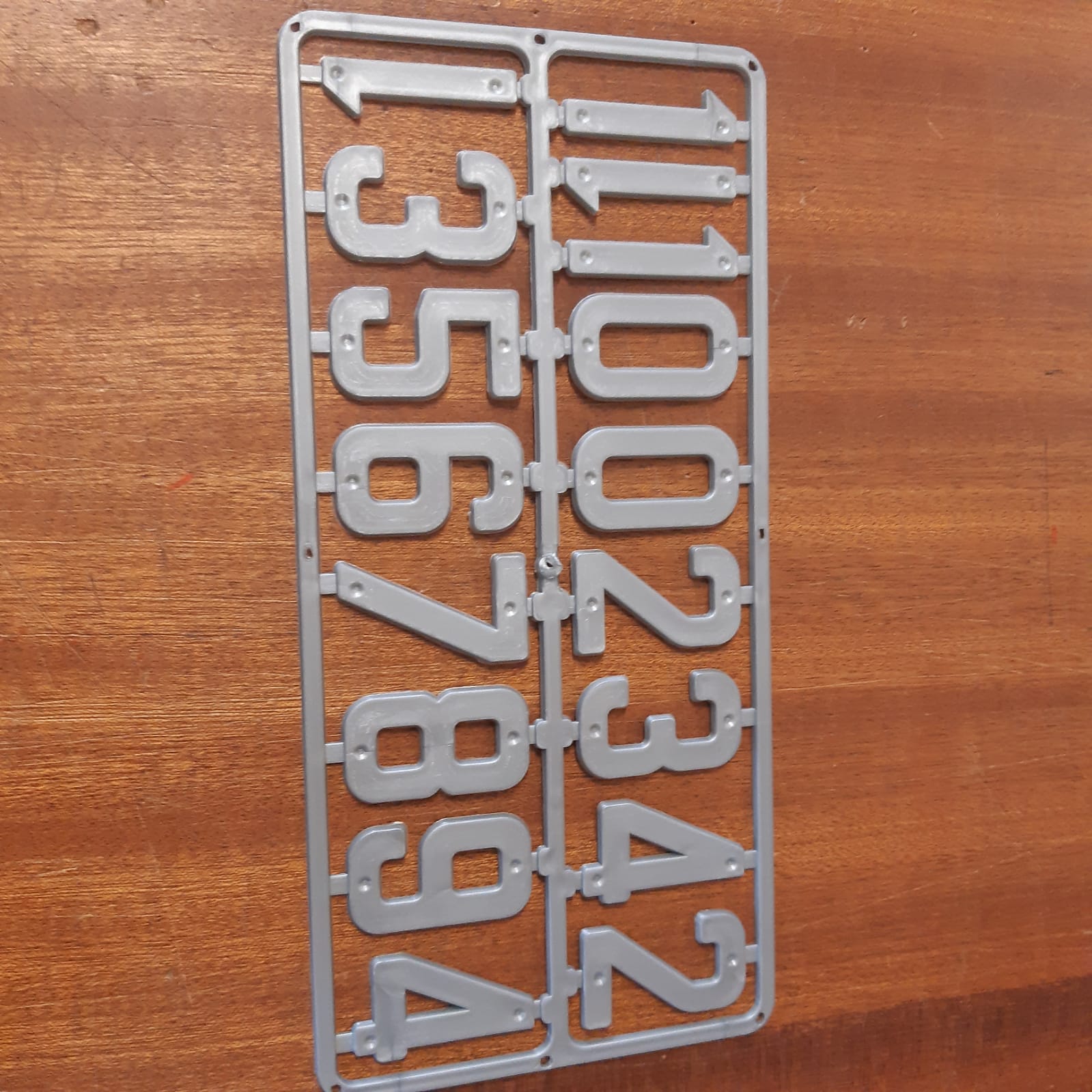 WhatsApp-Image-2020-09-18-at-15.55.59-1.jpeg Čísla na úly- sada - Obrázek 1