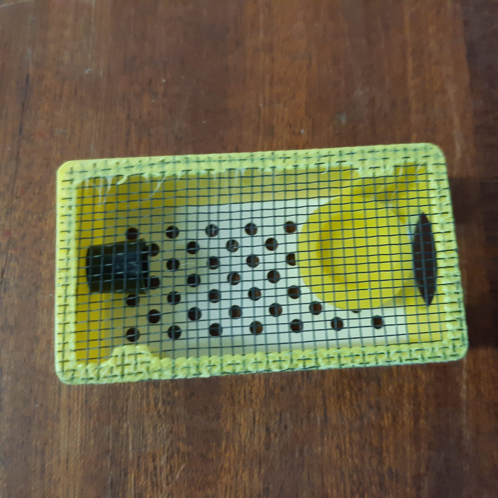 cf1e1d99-d182-47e2-b435-607b9d6b2f28.jpg Klícka chovná plastová - Obrázek 1