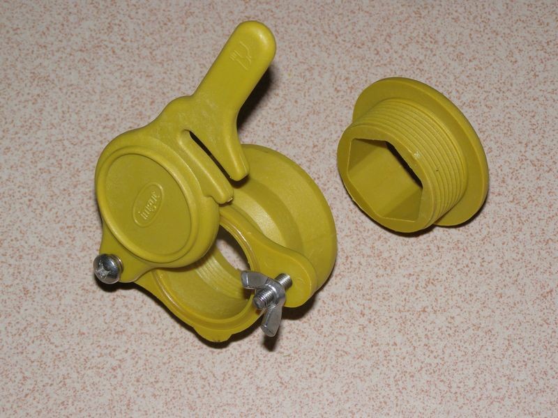 ventil-2.jpg Kohout plastový - vnitřní matice - Obrázek 1