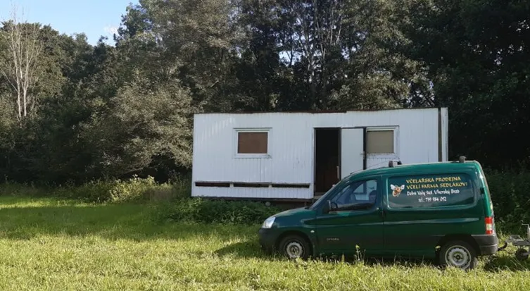 Doprava včelařských potřeb